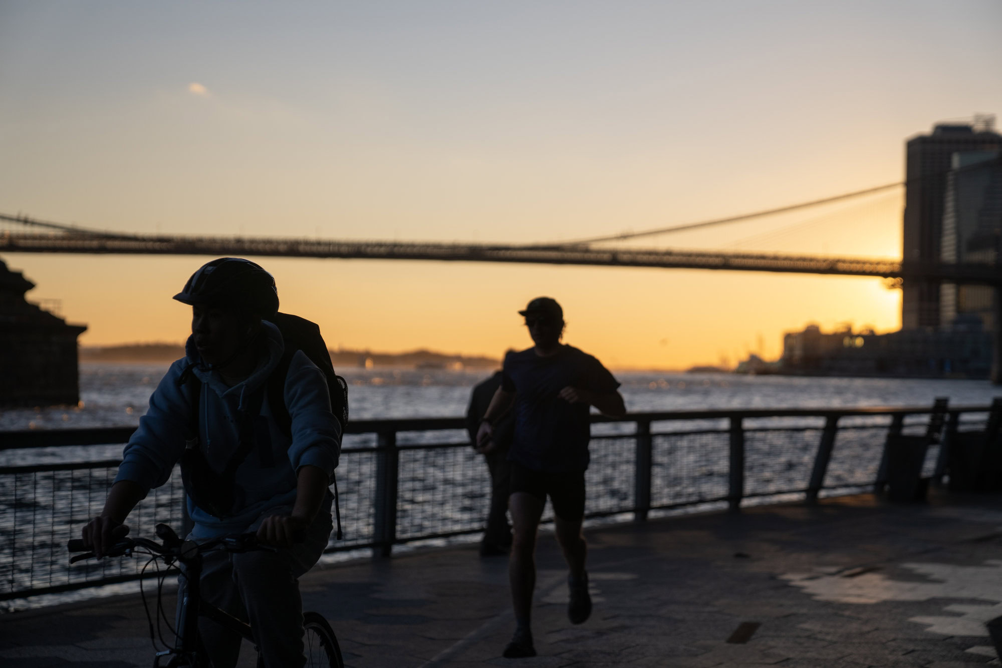 MetroPlusHealth team interacting with NYC residents during a community outreach event.